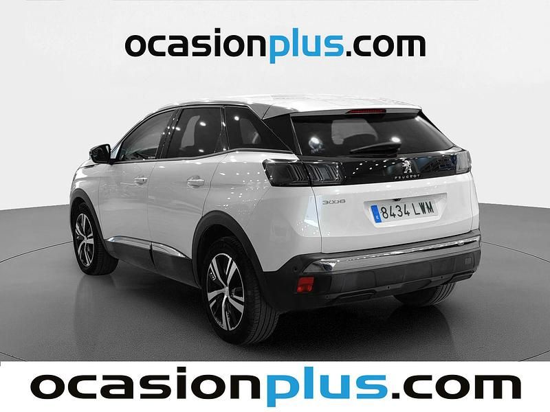 Usado Peugeot 3008 Allure 130 CV (95 kW) 2022 Blanco SUV