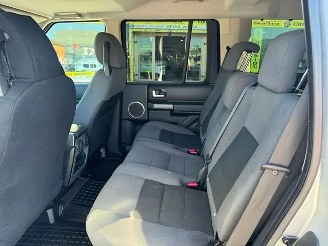 Usado Land Rover Discovery S 190 CV (139 kW) 2006 Gris SUV