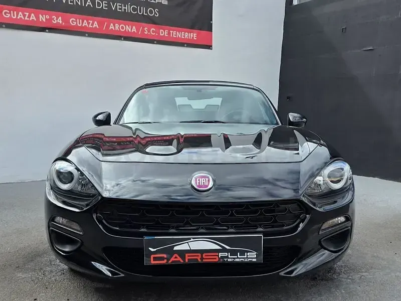 Usado Fiat 124 Spider 140 CV (102 kW) 2019 Negro Descapotable