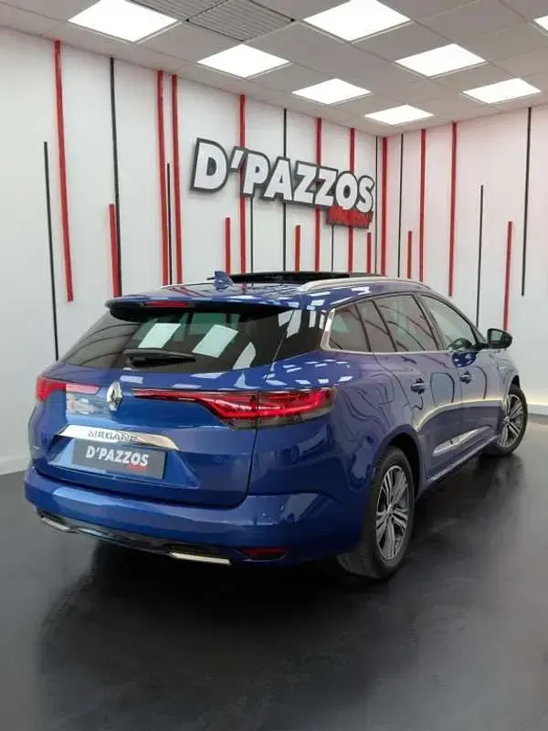 Usado Renault Mégane GrandTour Zen 116 CV (85 kW) 2021 Azul Familiar