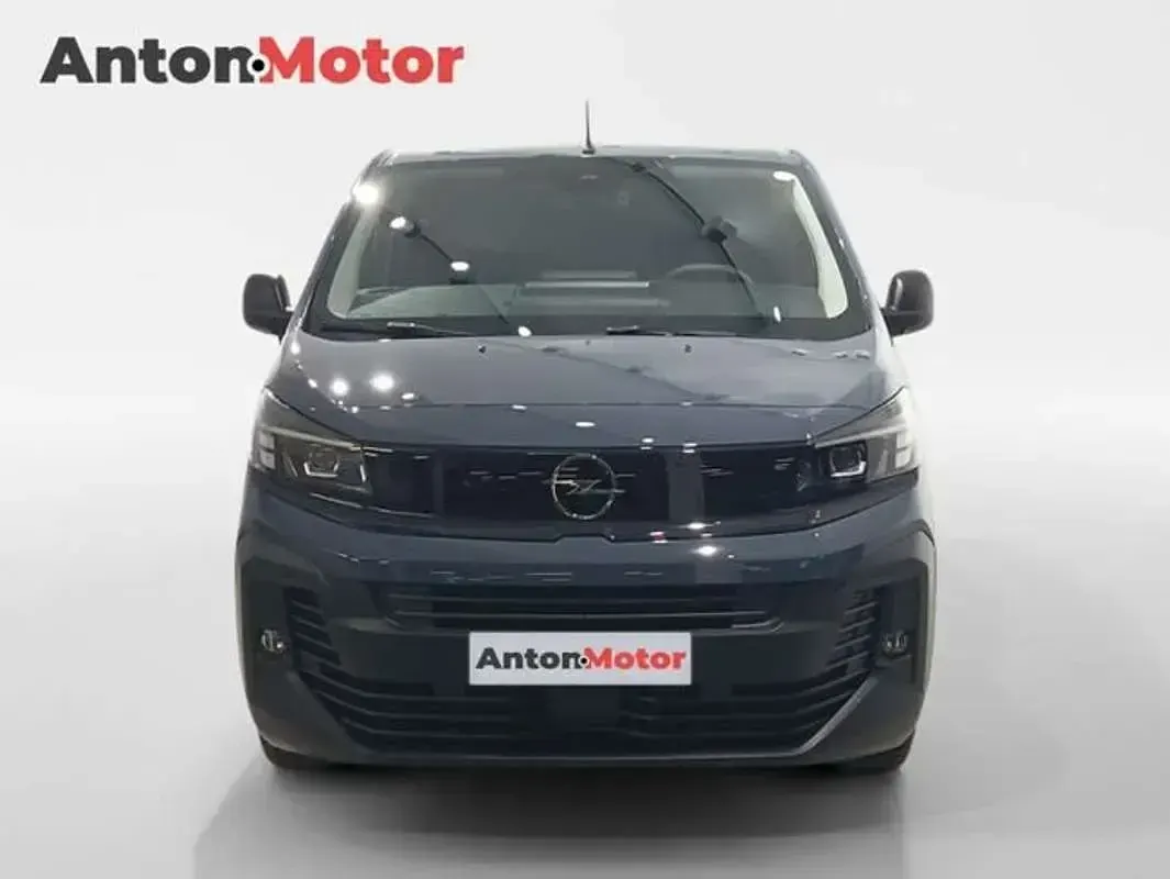 Nuevo Opel Vivaro-e Combi 120 CV (88 kW) 2025 Gris Monovolumen