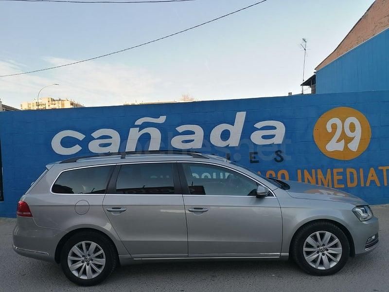Usado VW Passat Advance 150 CV (110 kW) 2015 Gris / plata Familiar