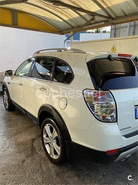 Usado Chevrolet Captiva LTZ 184 CV (135 kW) 2012 Blanco SUV