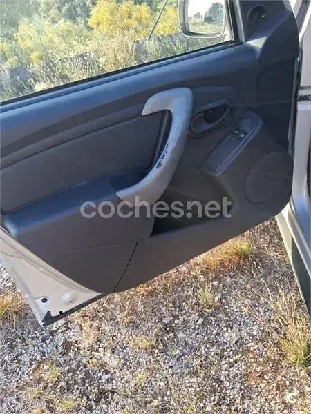 Usado Dacia Duster Ambiance 90 CV (66 kW) 2014 Gris / plata SUV
