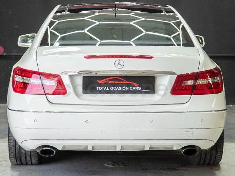 Usado Mercedes E350 Elegance 265 CV (194 kW) 2012 Blanco Coupe