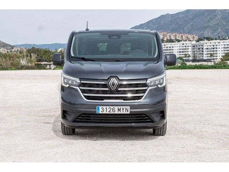 Usado Renault Trafic Equilibre 150 CV (110 kW) 2025 Gris / plata Monovolumen