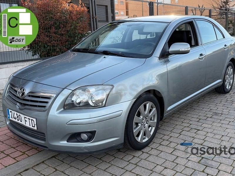 Usado Toyota Avensis Sol 129 CV (94 kW) 2007 Gris / plata Berlina
