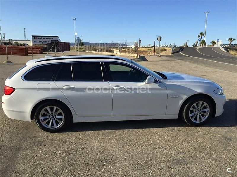 Usado BMW 520 177 CV (130 kW) 2011 Blanco Familiar