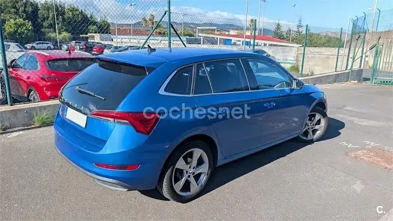 Usado Skoda Scala Ambition 115 CV (84 kW) 2019 Azul Utilitario
