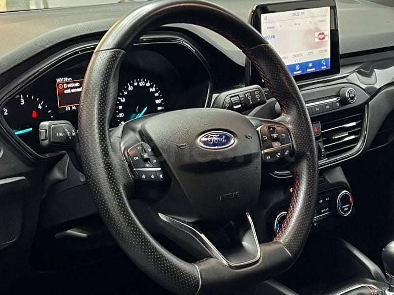 Usado Ford Focus ST-Line 120 CV (88 kW) 2022 Blanco Berlina