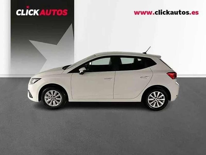 Usado Seat Ibiza Reference 90 CV (66 kW) 2025 Blanco Utilitario