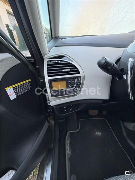 Usado Citroën Grand C4 Picasso Exclusive 136 CV (100 kW) 2010 Marrón Monovolumen