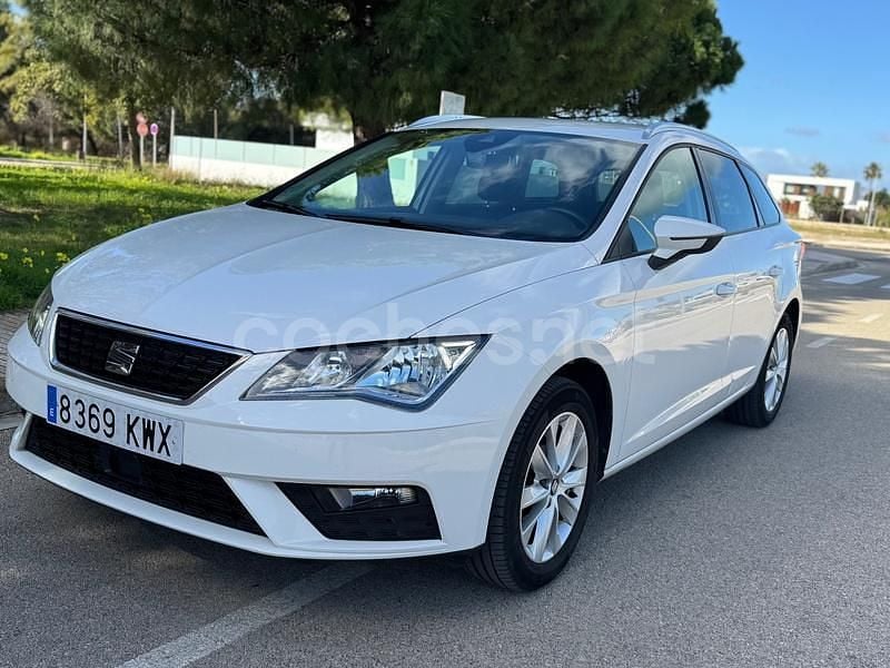 Blanco Usado 2019 Seat Leon Style Familiar | 9900 € (Buen precio) - Imagen 1/4