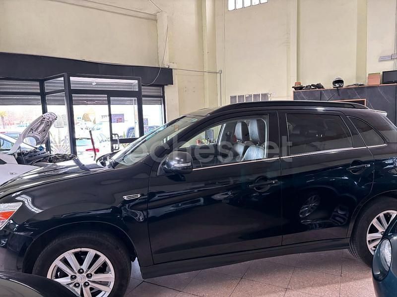 Usado Mitsubishi ASX 114 CV (83 kW) 2015 Negro SUV