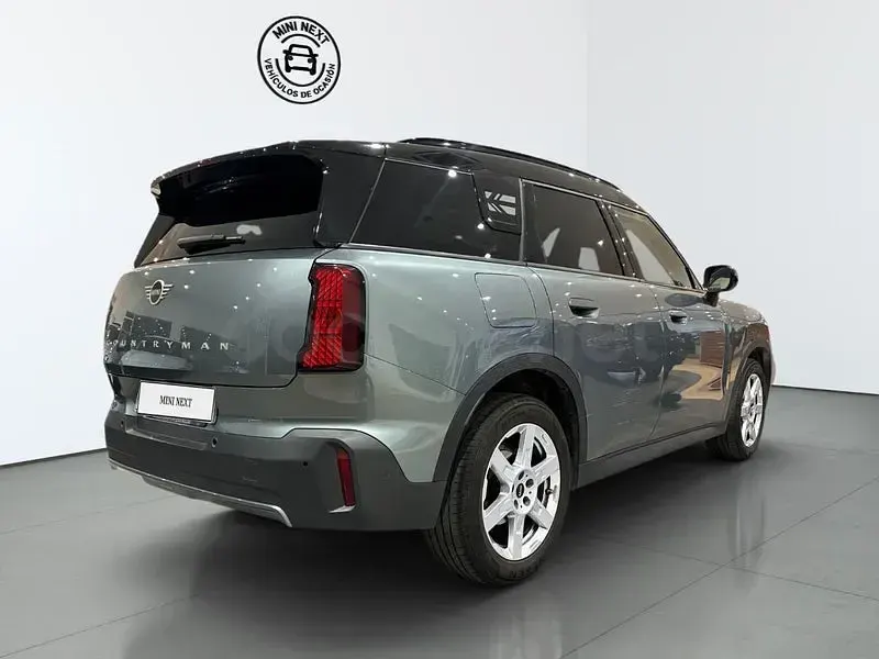 Usado Mini Countryman 170 CV (125 kW) 2024 Gris / plata SUV