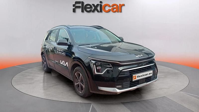 Usado Kia Niro 171 CV (125 kW) 2024 Negro SUV