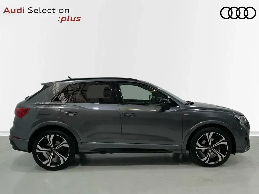 Usado Audi Q3 Ambiente 150 CV (110 kW) 2021 Gris SUV