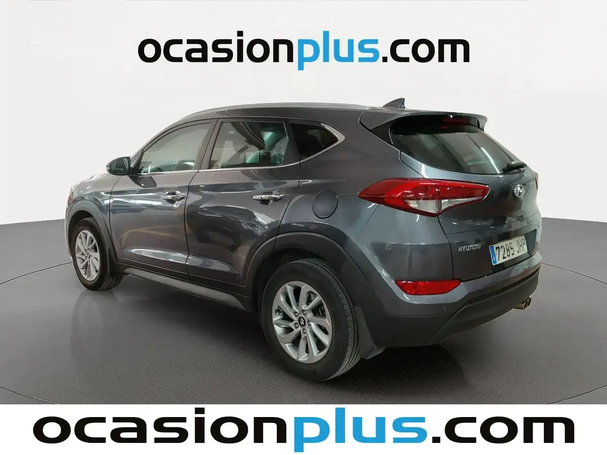 Usado Hyundai Tucson 115 CV (84 kW) 2015 Gris SUV