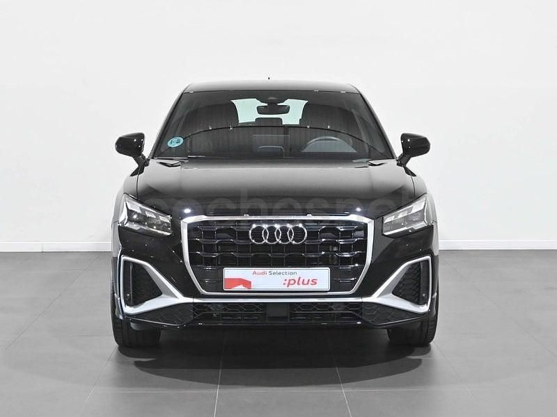 Usado Audi Q2 Ambiente 150 HP (110 kW) 2025 Preto SUV