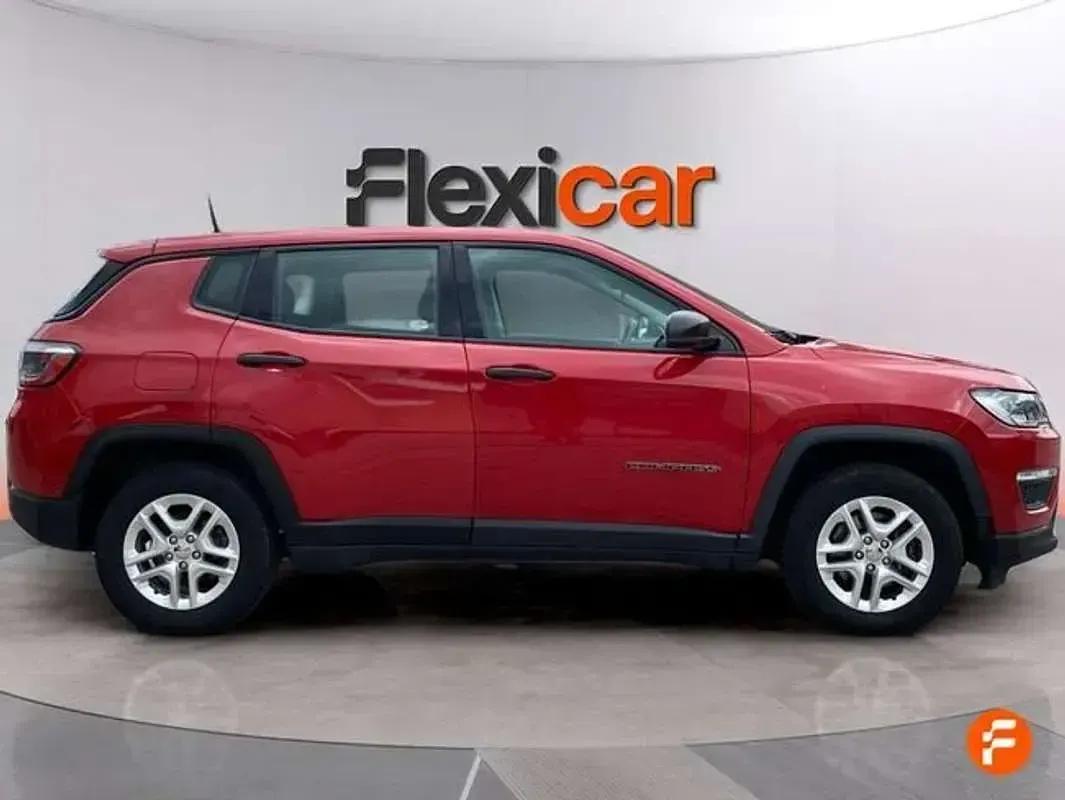 Usado Jeep Compass Limited 140 CV (102 kW) 2019 Rojo SUV