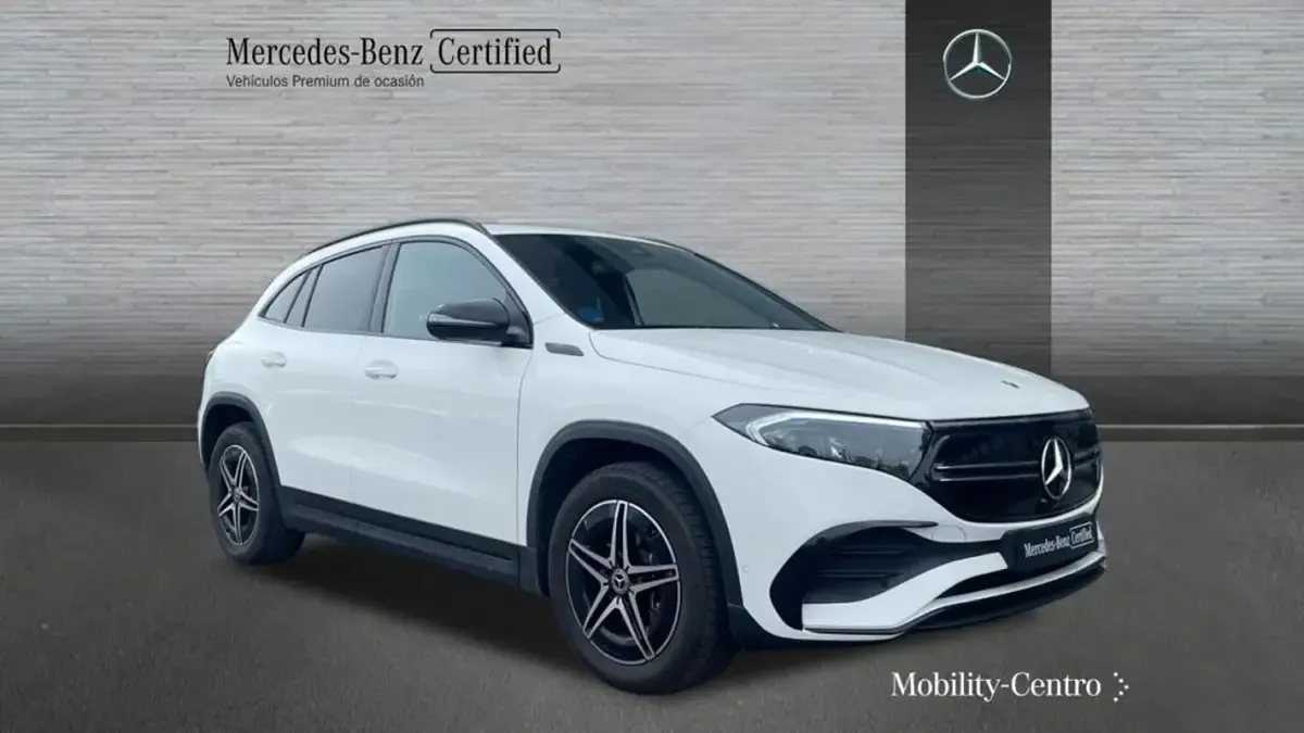 Usado Mercedes EQA250 AMG line 139 kW (190 CV) 2022 Blanco polar  pintura unicolor SUV