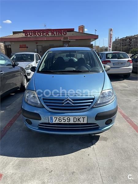 Usado Citroën C3 70 CV (51 kW) 2005 Azul Berlina
