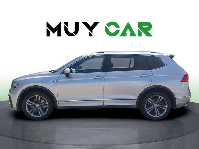 Begagnad VW Tiguan Allspace Sportline 200 HK (147 kW) 2020 Silver SUV