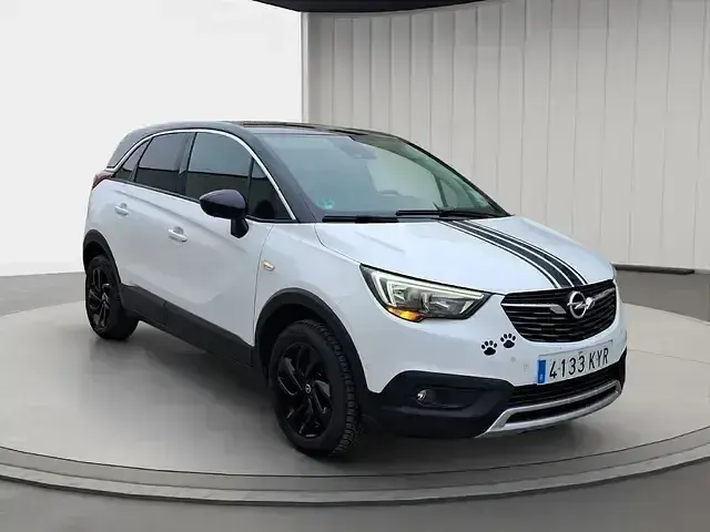 Usado Opel Crossland X Innovation 131 CV (96 kW) 2019 Blanco SUV