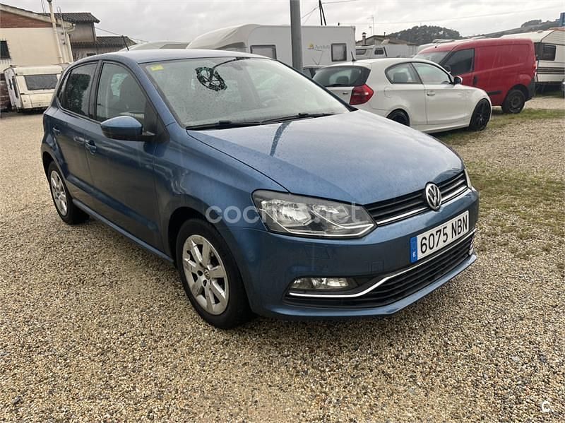 Azul Usado 2015 VW Polo Sportline Berlina | 6990 € (Precio justo) - Imagen 1/4