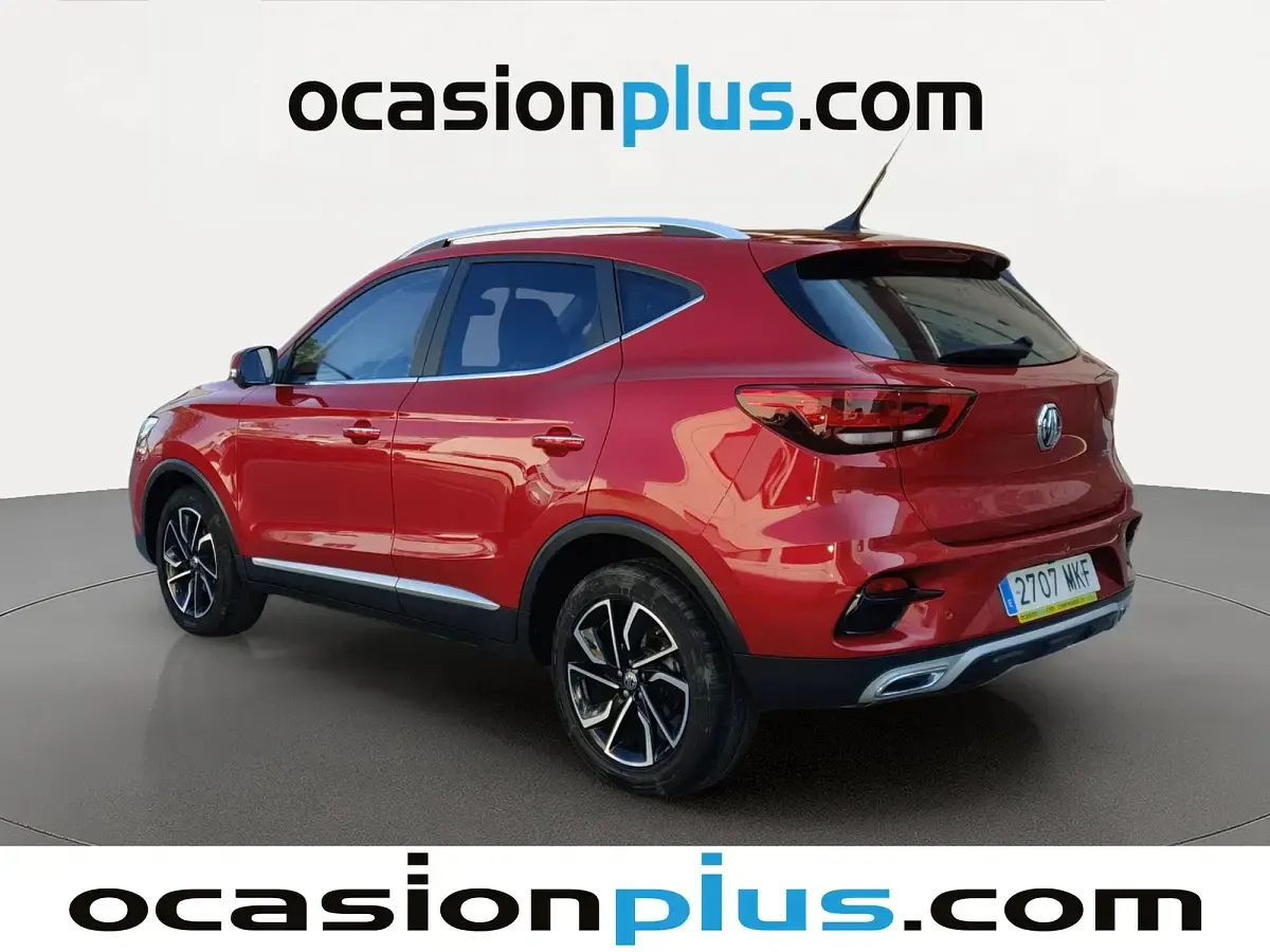 Usado MG ZS Luxury 106 CV (77 kW) 2023 Rojo SUV