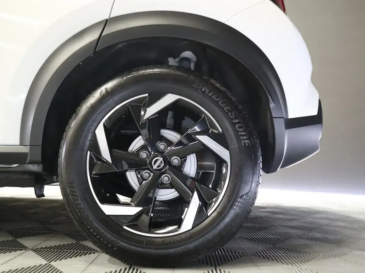 Usado Nissan Juke Acenta 114 CV (83 kW) 2025 Blanco SUV