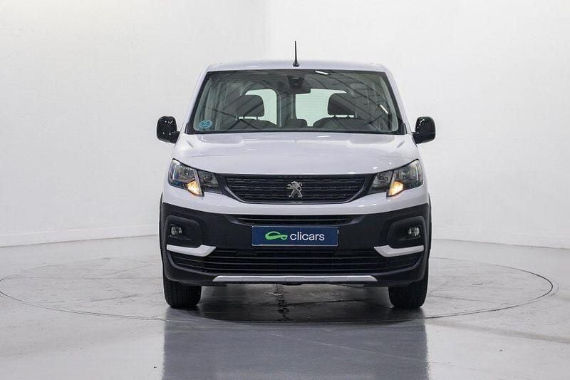 Usado Peugeot Rifter Active 100 CV (73 kW) 2022 Blanco Monovolumen