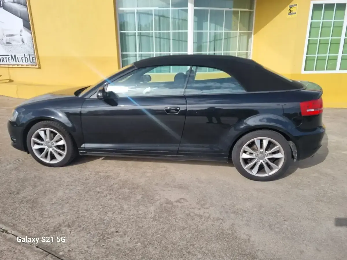 Usado Audi A3 Cabriolet 105 CV (77 kW) 2013 Negro Descapotable