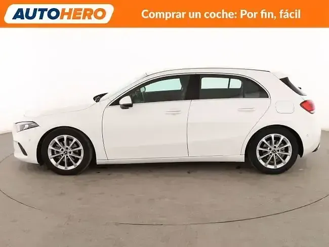 Usado Mercedes A180 116 CV (85 kW) 2019 Blanco Berlina