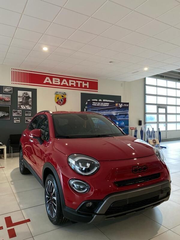 Usado Fiat 500X Dolcevita 120 CV (88 kW) 2023 Rojo SUV