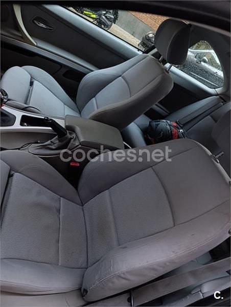 Usado BMW 325 218 CV (160 kW) 2006 Azul Coupe