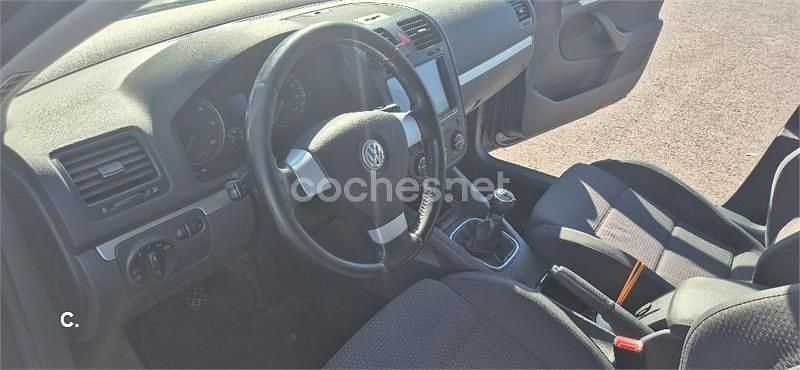 Usado VW Jetta Advance 140 CV (102 kW) 2007 Azul Berlina