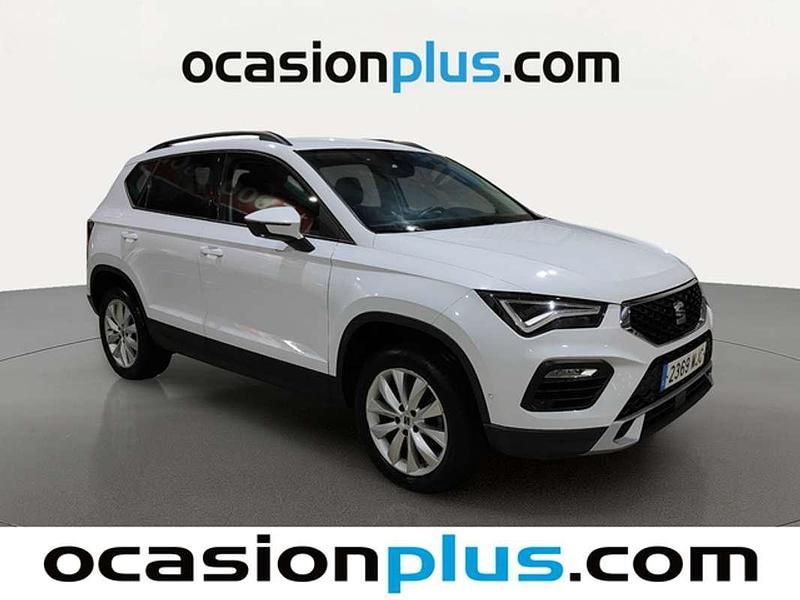 Begagnad Seat Ateca Style 150 HK (110 kW) 2023 Vit SUV