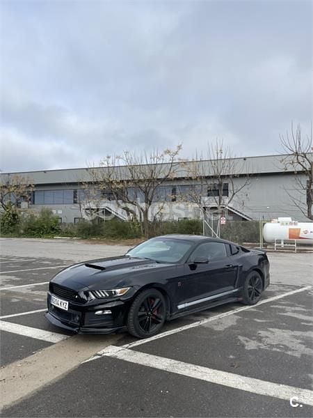 Usado Ford Mustang Fastback 314 CV (230 kW) 2015 Negro Coupe