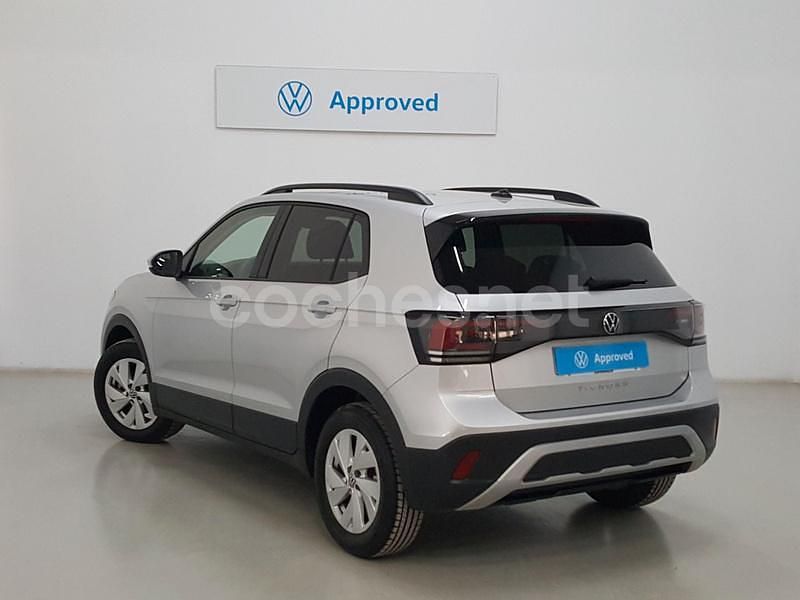 Usado VW T-Cross Life 116 CV (85 kW) 2024 Gris / plata SUV