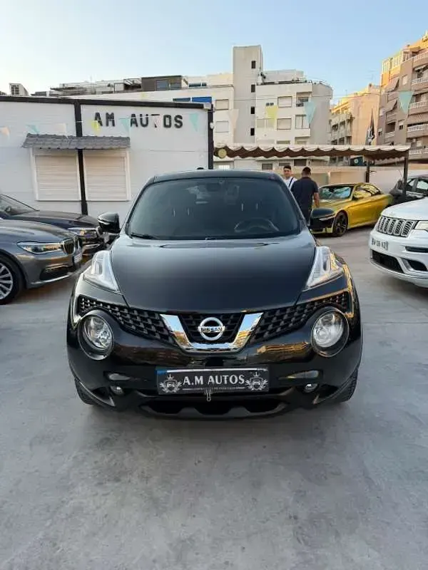 Usado Nissan Juke N-Connecta 116 CV (85 kW) 2015 Negro SUV