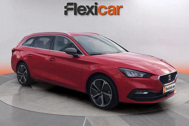 Rojo Usado 2021 Seat Leon FR Familiar | 15.290 € (Buen precio) - Imagen 1/4