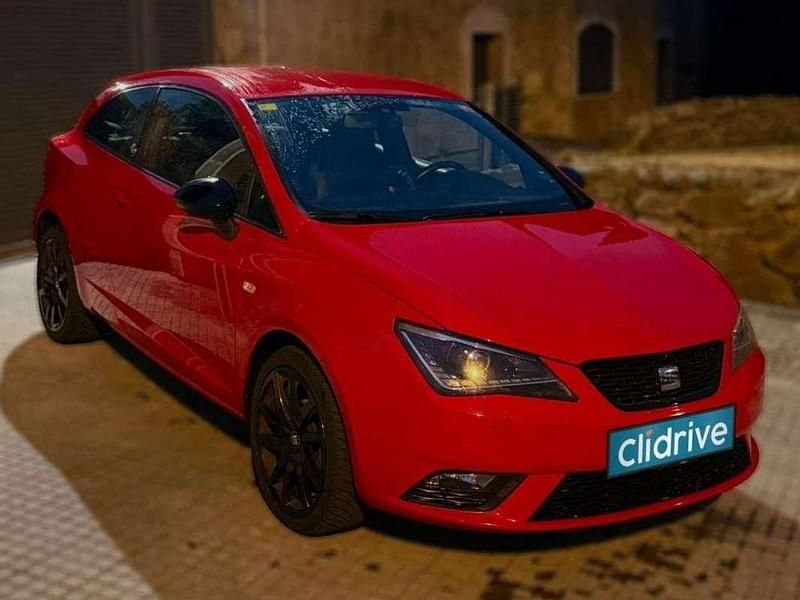 Usado Seat Ibiza FR 105 CV (77 kW) 2014 Rojo Berlina