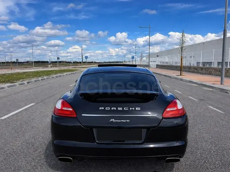 Begagnad Porsche Panamera 299 HK (219 kW) 2011 Svart Halvkombi