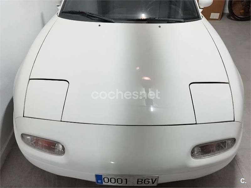 Usado Mazda MX5 115 CV (84 kW) 1991 Blanco Descapotable