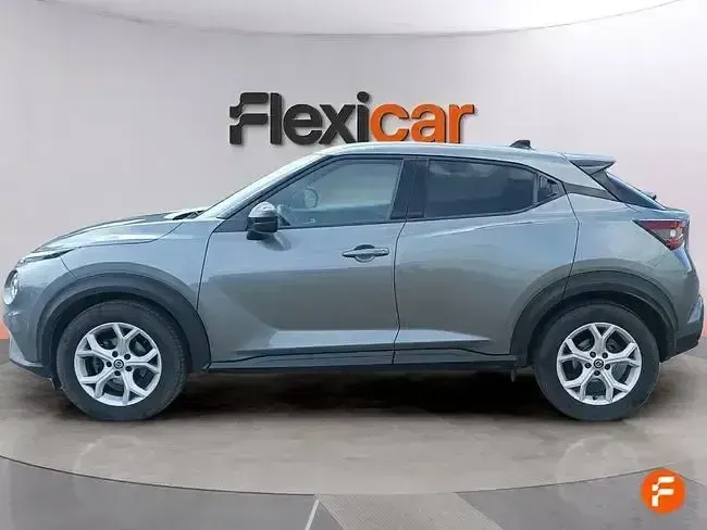 Usado Nissan Juke N-Connecta 114 CV (83 kW) 2021 Gris SUV