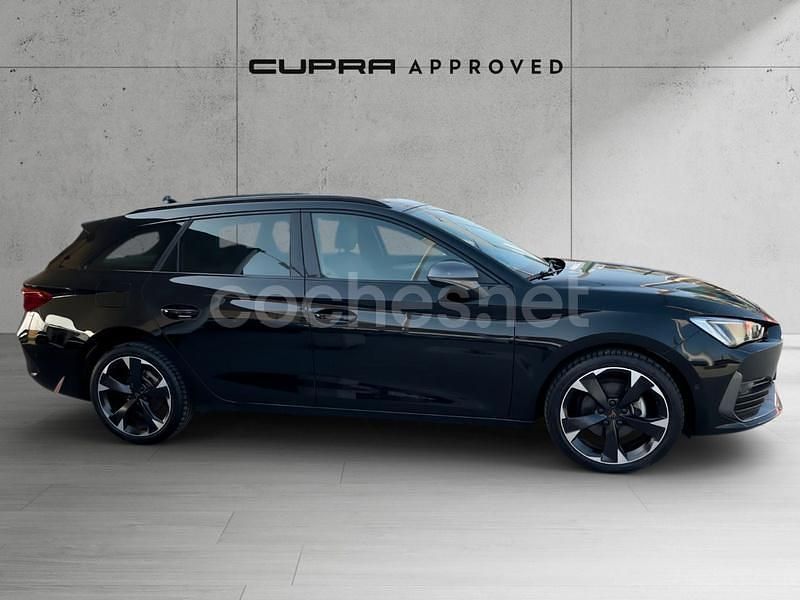 Azul Nuevo 2024 Cupra Leon Familiar | 30.900 € (Caro) - Imagen 1/4