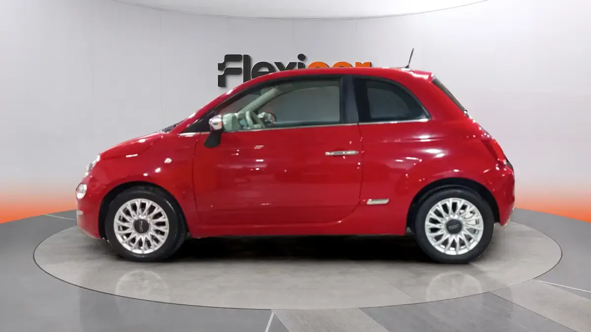 Usado Fiat 500 Dolcevita 71 CV (52 kW) 2021 Rojo Berlina