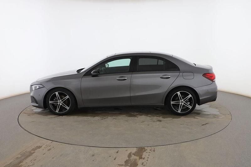Usado Mercedes A180 Progressive 116 CV (85 kW) 2020 Gris Berlina