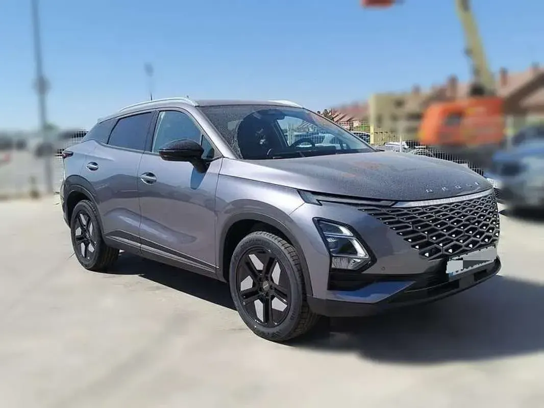 Nuevo Omoda 5 147 CV (108 kW) 2025 Gris SUV